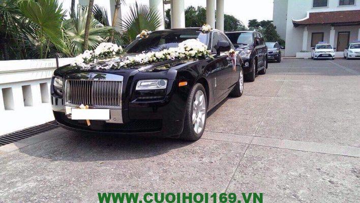 Mẫu xe cưới roll royce đẹp nhất 2020
